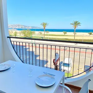 https://estudio-frente-al-mar-empuriabrava.catalonia-hotels.com